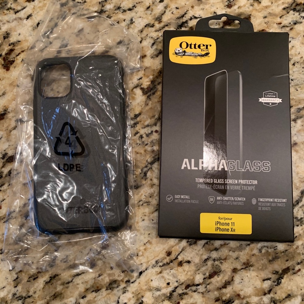 iPhone 11 black case!